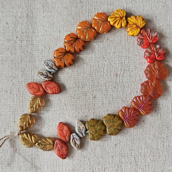Artisan Jewelry - Czech Glass Leaf Beads Bundle Set 13 Pairs = 26 Pieces